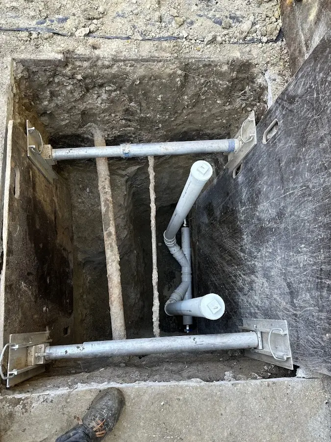 Experienced plumber completing Gas Line Repair work in Merrimack